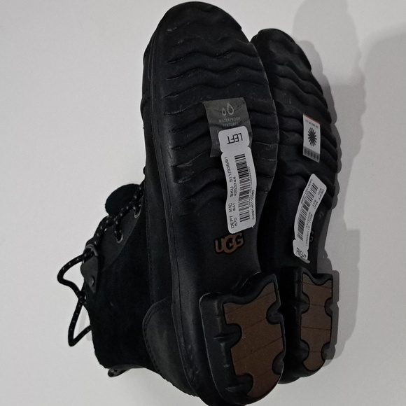 Ugg Hapsburg Duck Boots - Picture 10 of 11